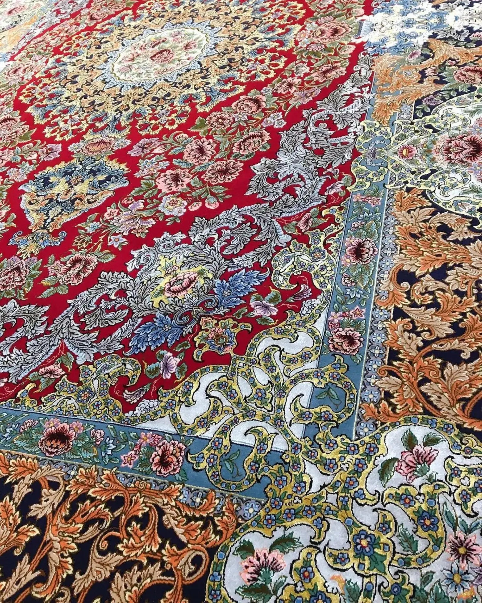 Exquisite Persian carpet showcasing traditional Isfahan motifs and craftsmanship